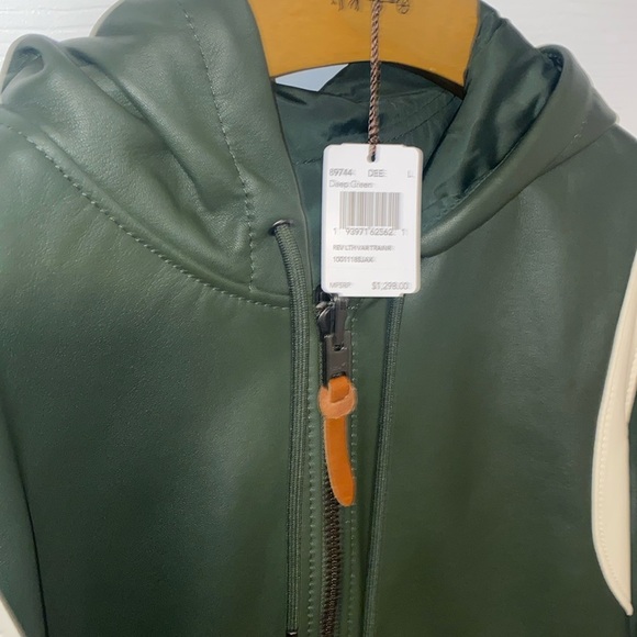 Coach men’s reversible leather varsity trainer. - Picture 6 of 10